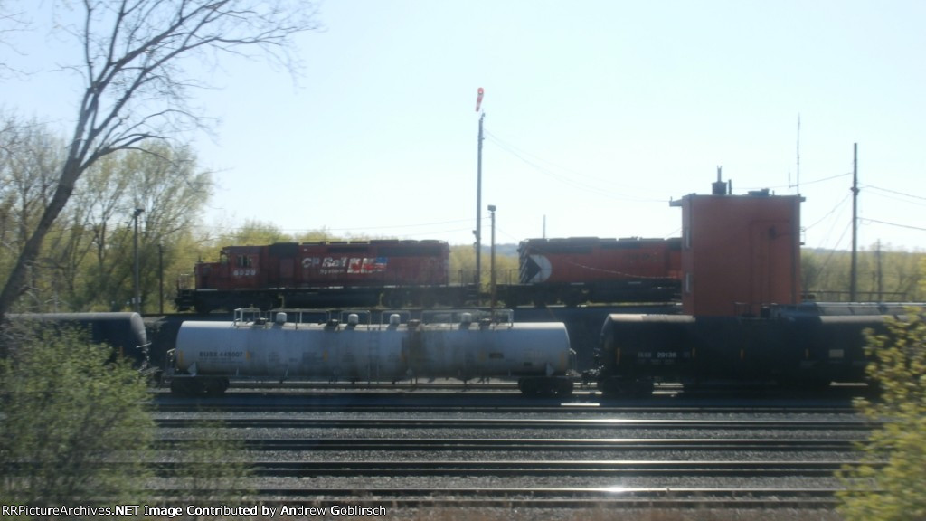 CP 6028 on the Hump